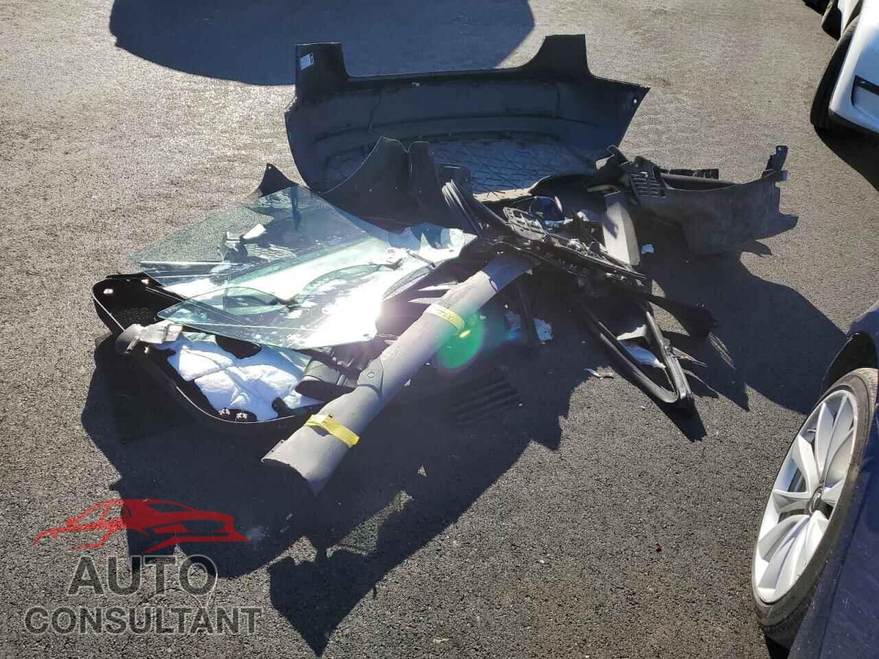 TESLA MODEL 3 2018 - 5YJ3E1EA5JF164515