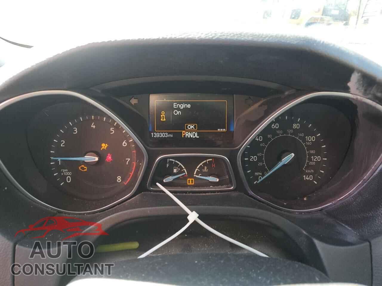 FORD FOCUS 2017 - 1FADP3E20HL253067
