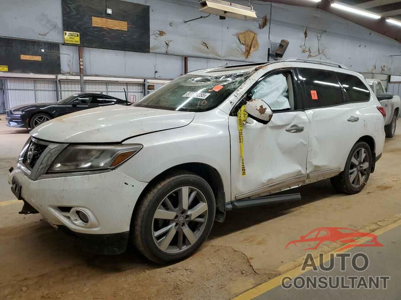 NISSAN PATHFINDER 2013 - 5N1AR2MM4DC689365