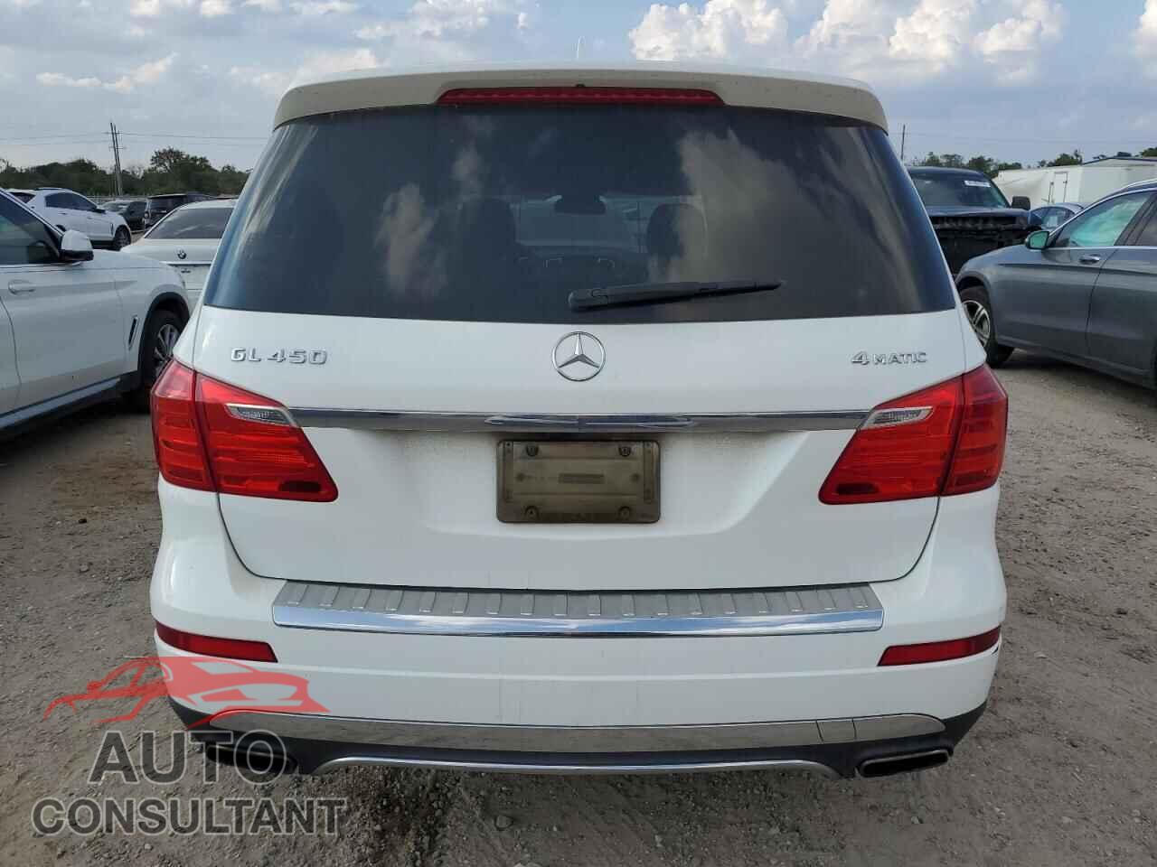 MERCEDES-BENZ GL-CLASS 2014 - 4JGDF7CE7EA381844