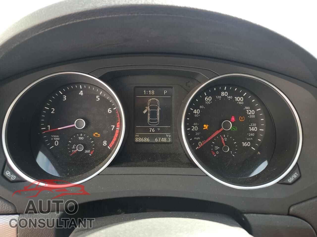 VOLKSWAGEN JETTA 2017 - 3VWDB7AJ4HM298215
