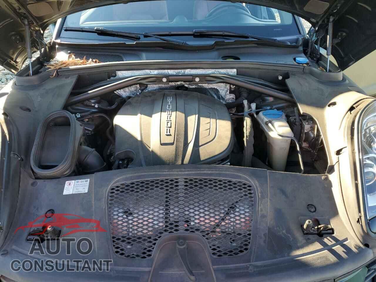 PORSCHE MACAN 2017 - WP1AA2A50HLB08344
