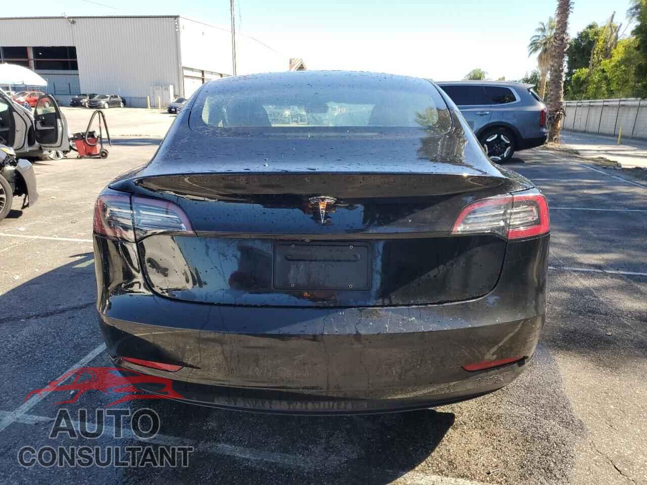 TESLA MODEL 3 2022 - 5YJ3E1EA5NF186276