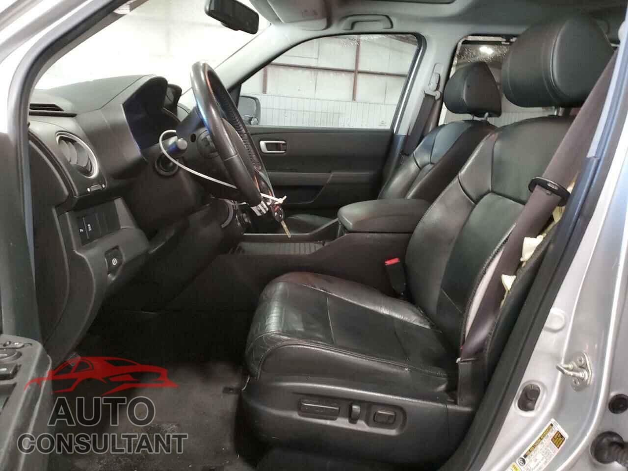 HONDA PILOT 2013 - 5FNYF4H91DB012306