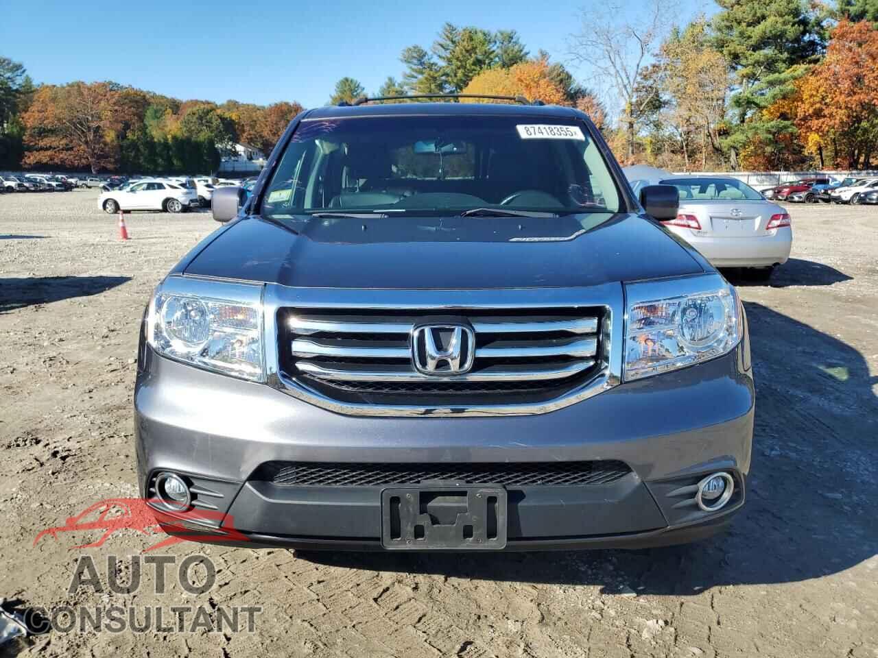 HONDA PILOT 2015 - 5FNYF4H52FB060090