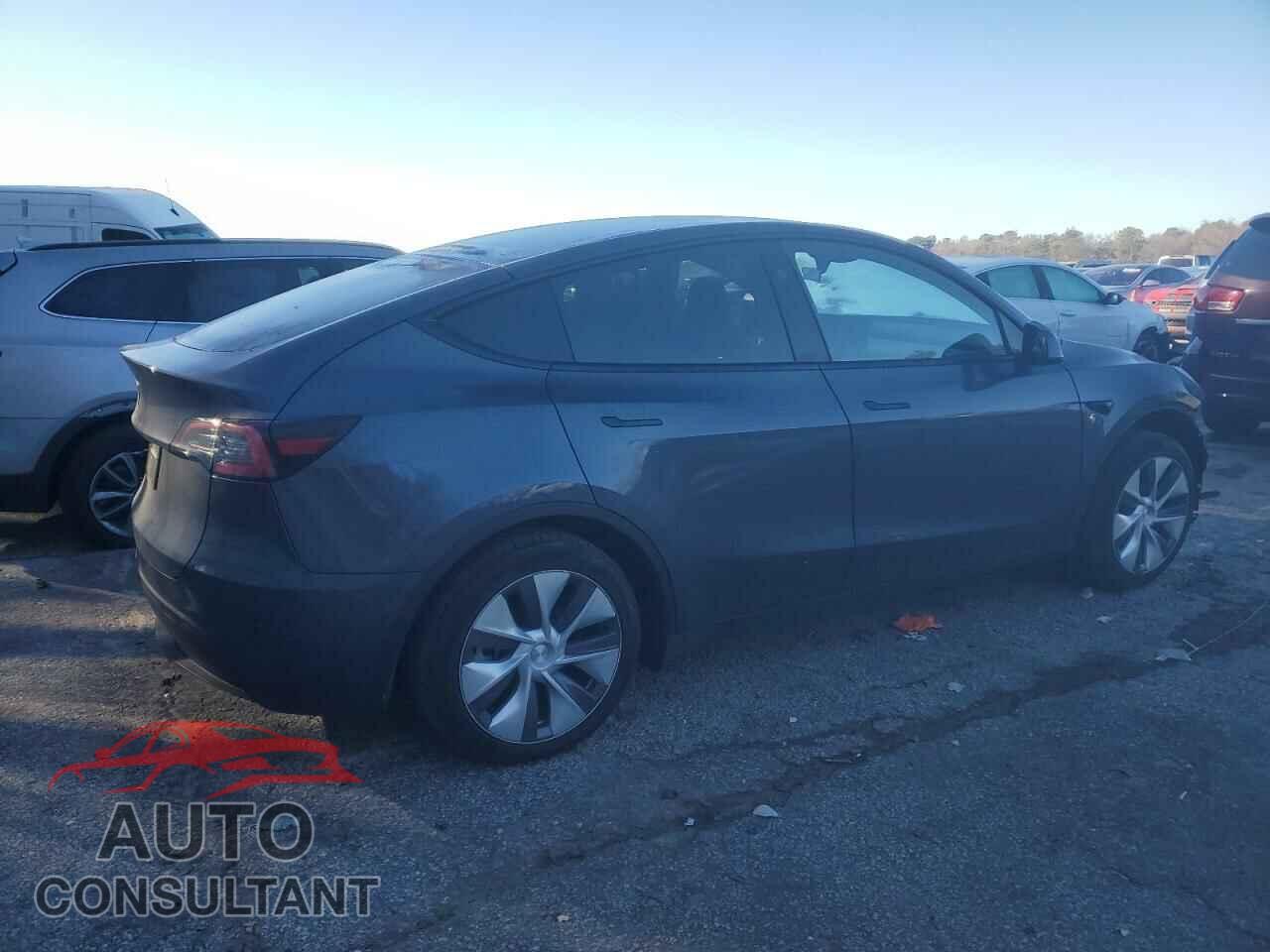 TESLA MODEL Y 2023 - 7SAYGDED7PF958794