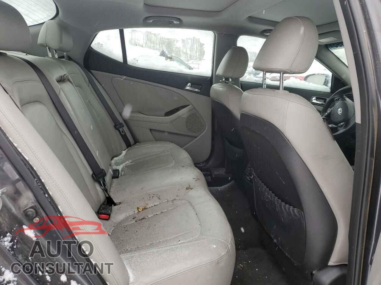 KIA OPTIMA 2011 - KNAGN4A75B5059180