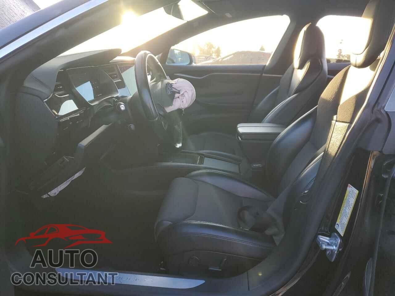 TESLA MODEL S 2018 - 5YJSA1E25JF293824