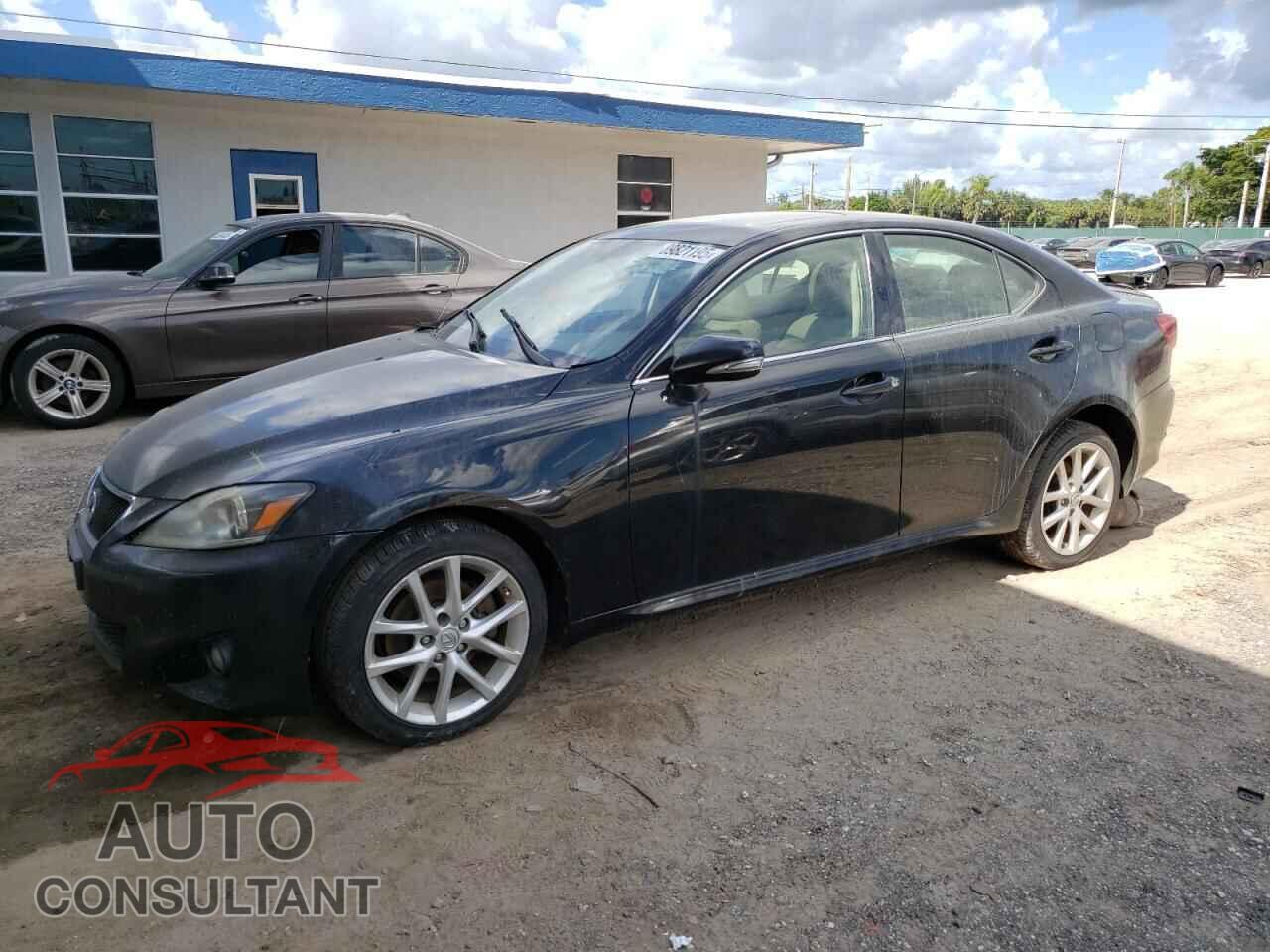 LEXUS IS 2013 - JTHCF5C26D5060989