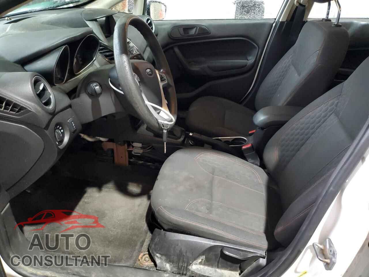 FORD FIESTA 2017 - 3FADP4EJ5HM158533