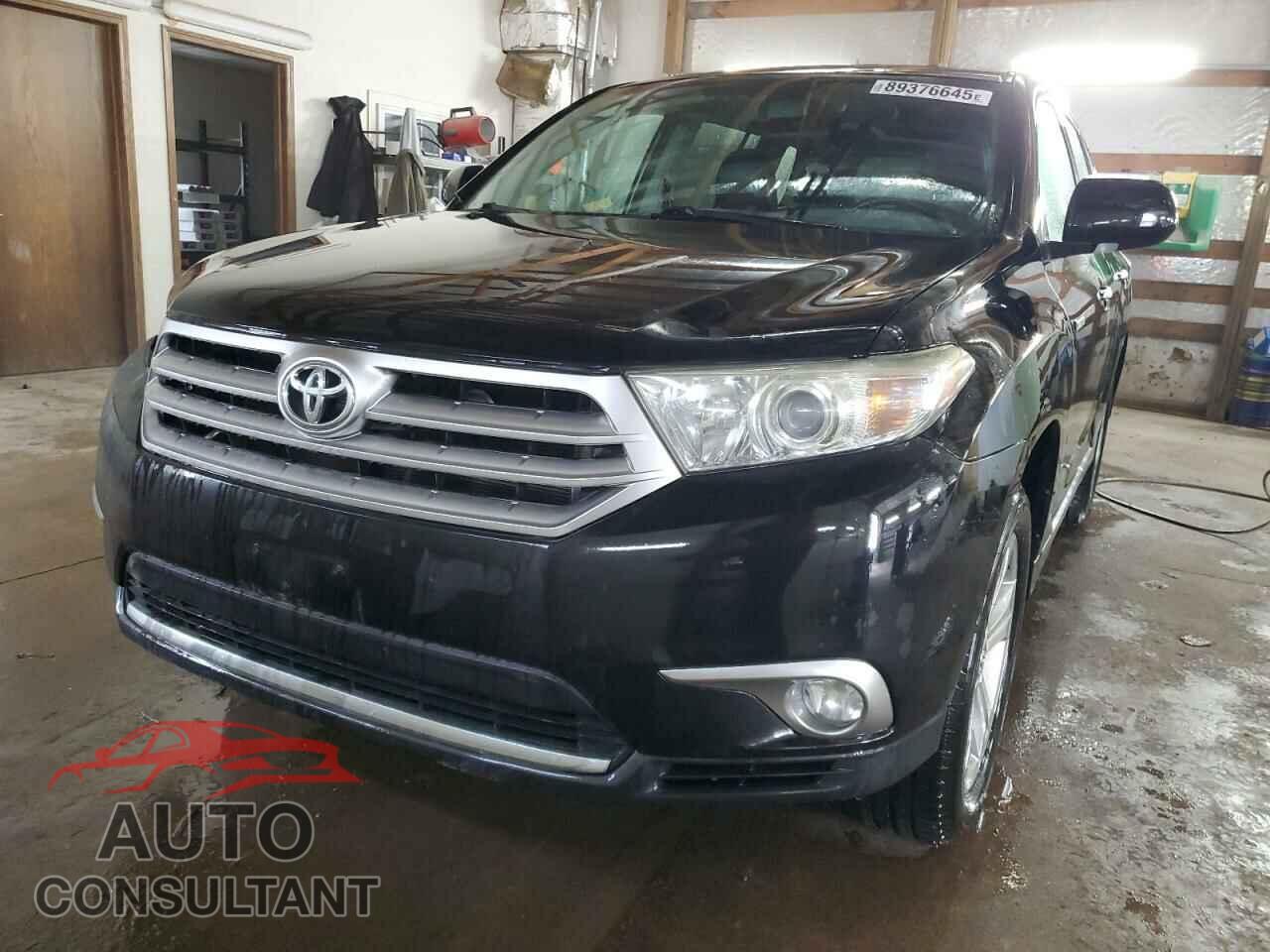 TOYOTA HIGHLANDER 2013 - 5TDDK3EH8DS183551