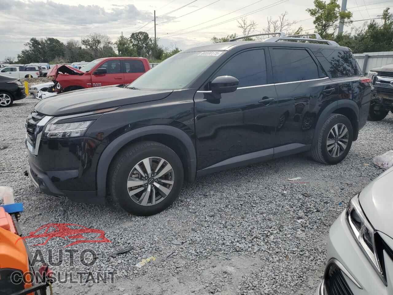 NISSAN PATHFINDER 2023 - 5N1DR3CA6PC249727