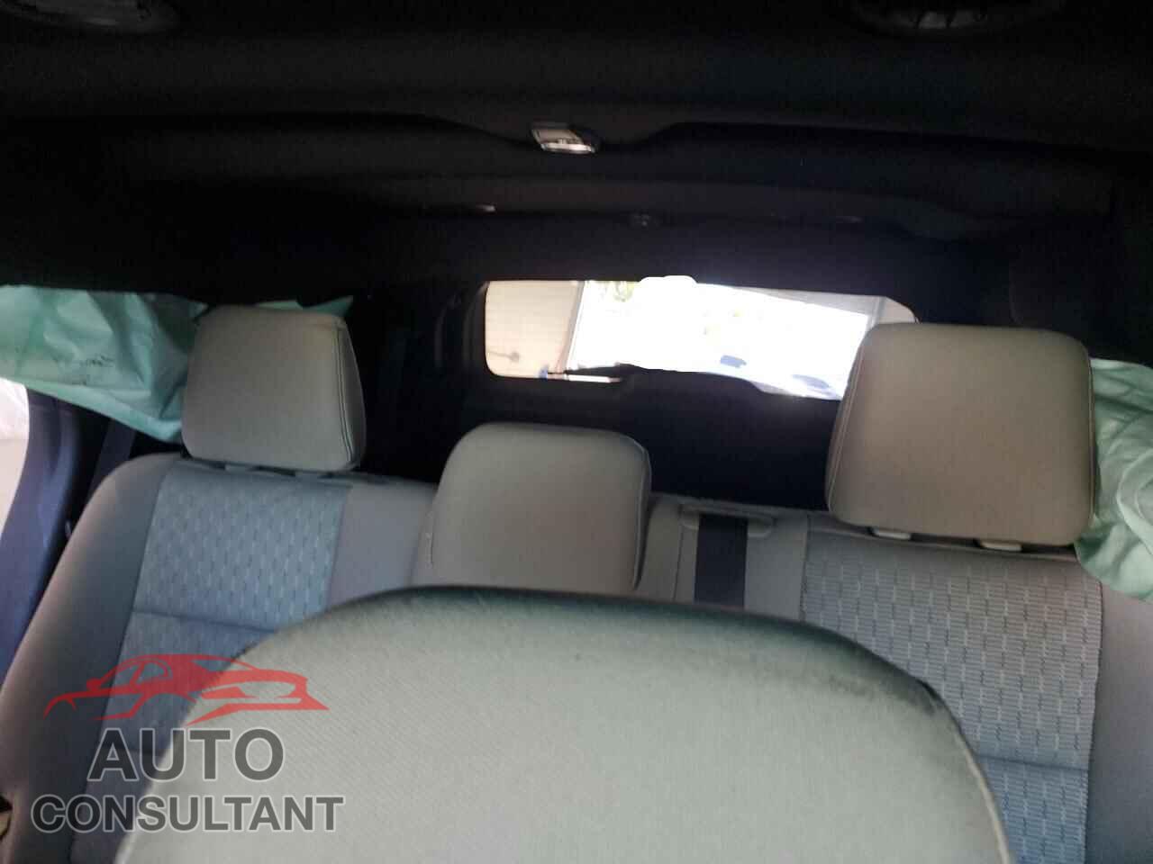 FORD EXPLORER 2015 - 1FM5K7D80FGA61577
