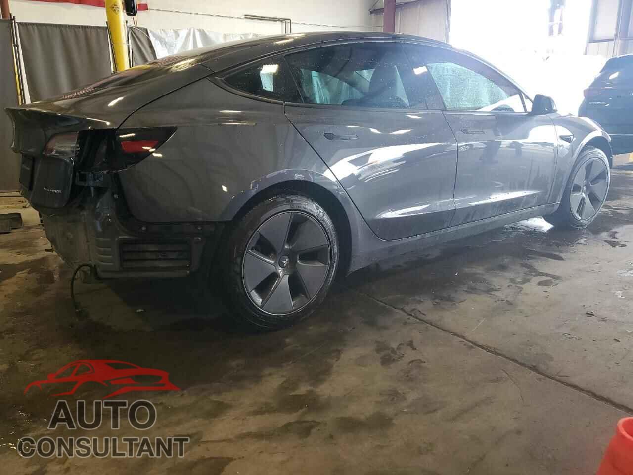 TESLA MODEL 3 2021 - 5YJ3E1EB5MF087769
