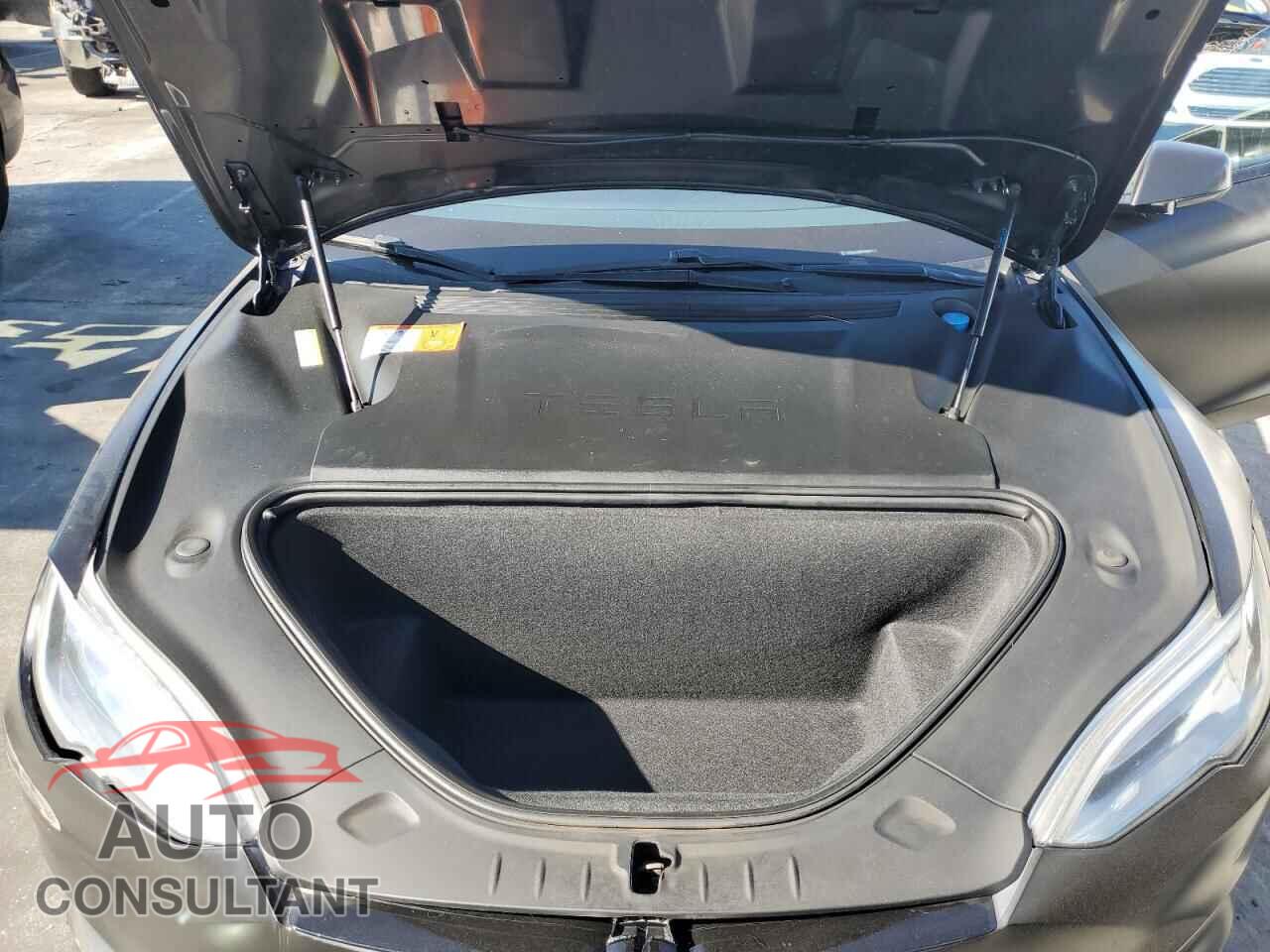TESLA MODEL S 2017 - 5YJSA1E26HF192575