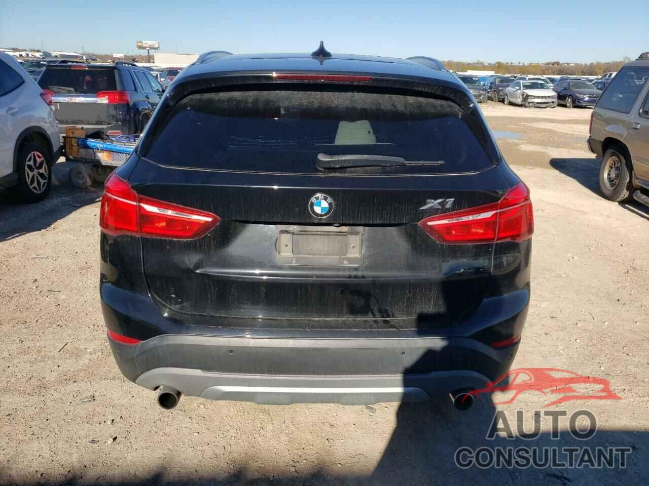 BMW X1 2017 - WBXHT3Z32H4A65175