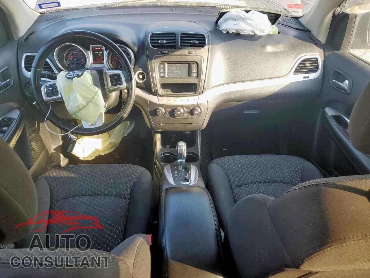 DODGE JOURNEY 2018 - 3C4PDCAB9JT310334