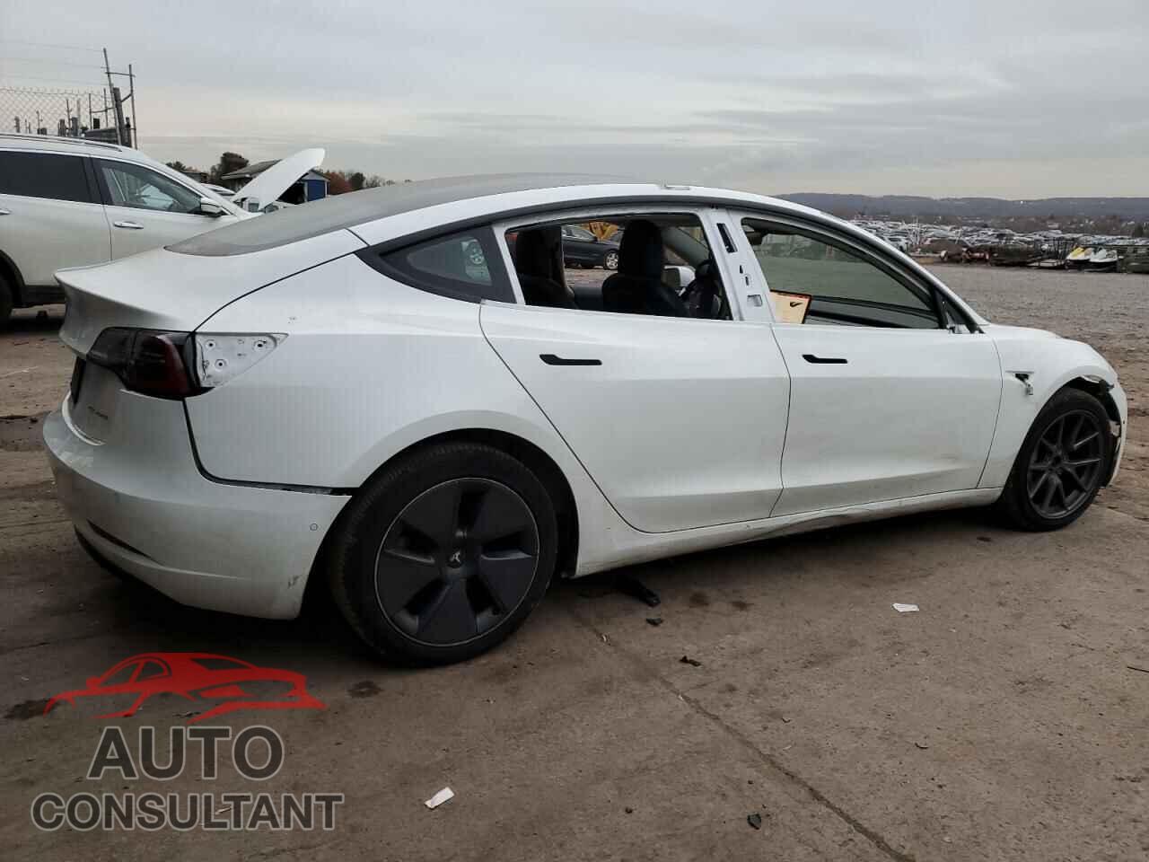 TESLA MODEL 3 2022 - 5YJ3E1EB9NF207011
