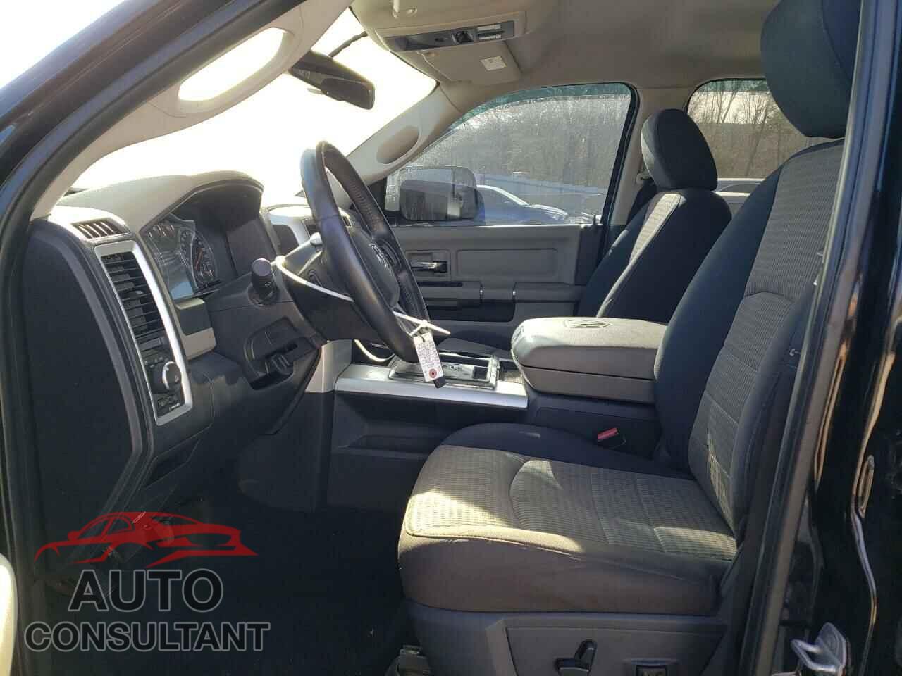 DODGE RAM 1500 2012 - 1C6RD7LT1CS185962
