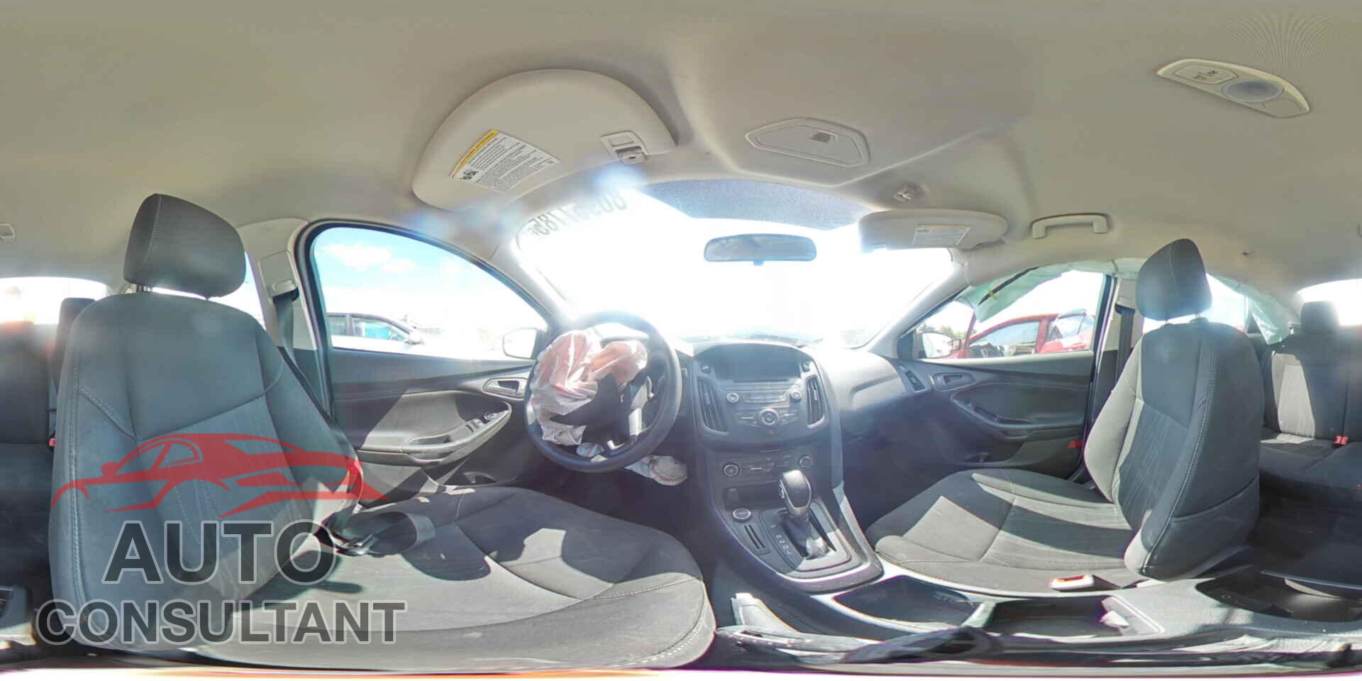 FORD FOCUS 2015 - 1FADP3E20FL366398