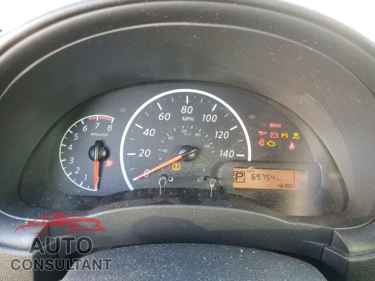 NISSAN VERSA 2019 - 3N1CN7AP3KL826658