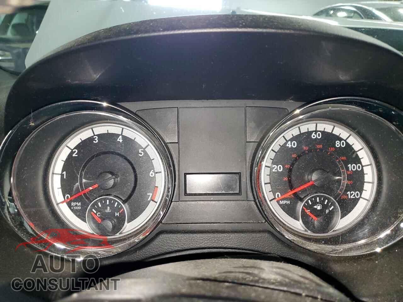 DODGE CARAVAN 2015 - 2C4RDGBG3FR692171