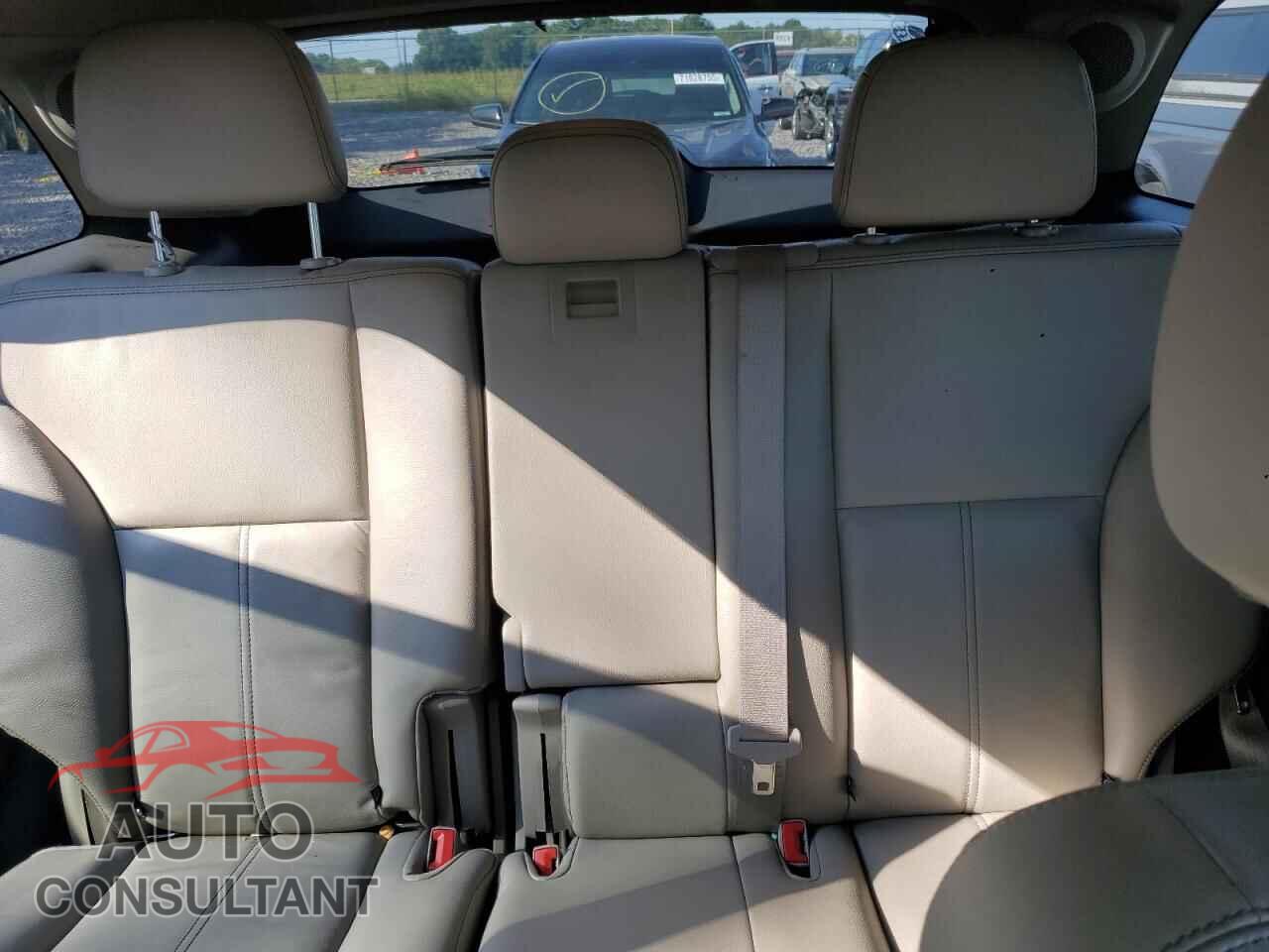 FORD EDGE 2013 - 2FMDK3KC2DBC57102