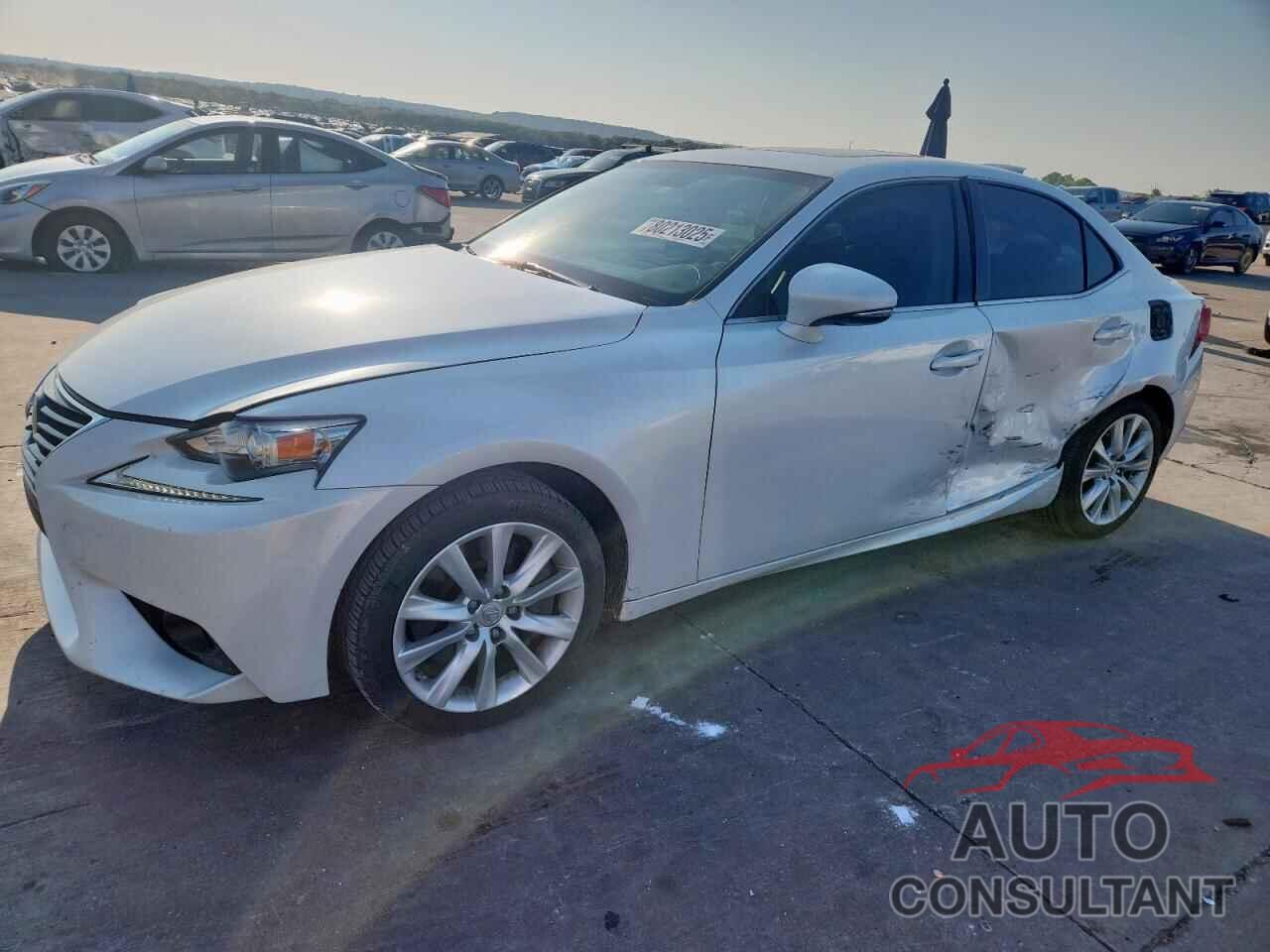 LEXUS IS 2016 - JTHBA1D28G5016823