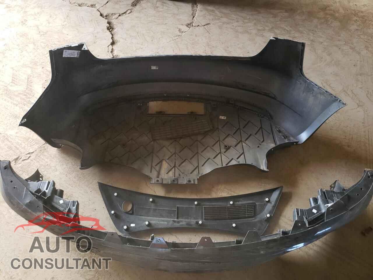 TESLA MODEL 3 2023 - 5YJ3E1EA0PF657897