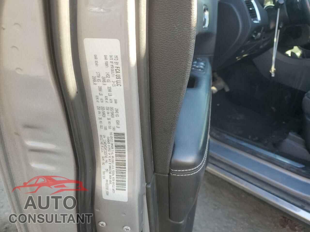 DODGE DURANGO 2015 - 1C4RDHEGXFC825745