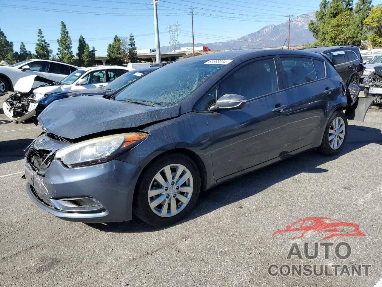 KIA FORTE 2016 - KNAFX5A85G5493935