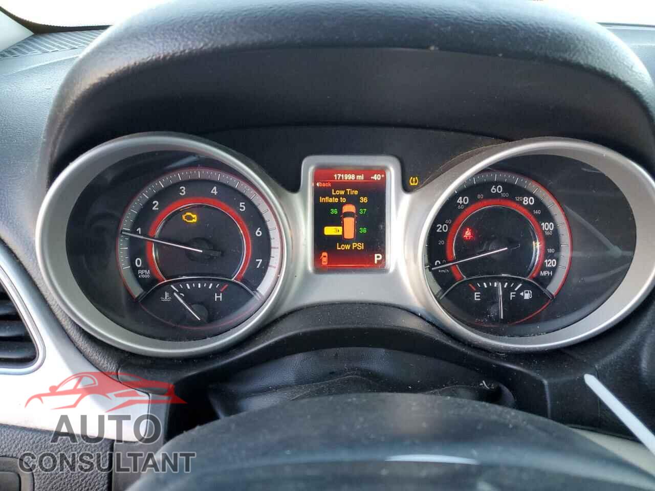 DODGE JOURNEY 2015 - 3C4PDCAB8FT556749