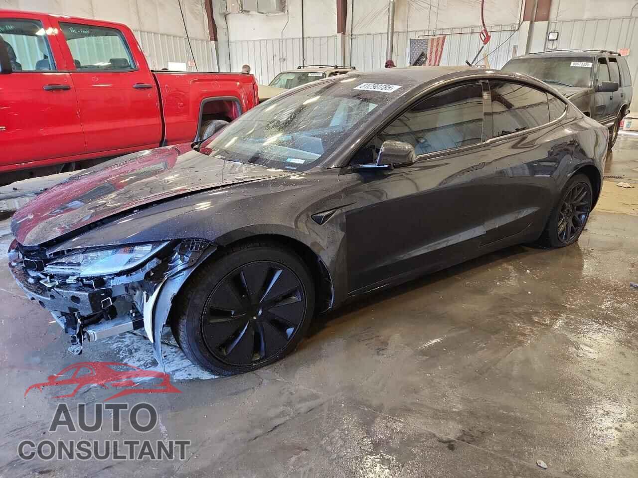 TESLA MODEL 3 2024 - 5YJ3E1EB4RF834768