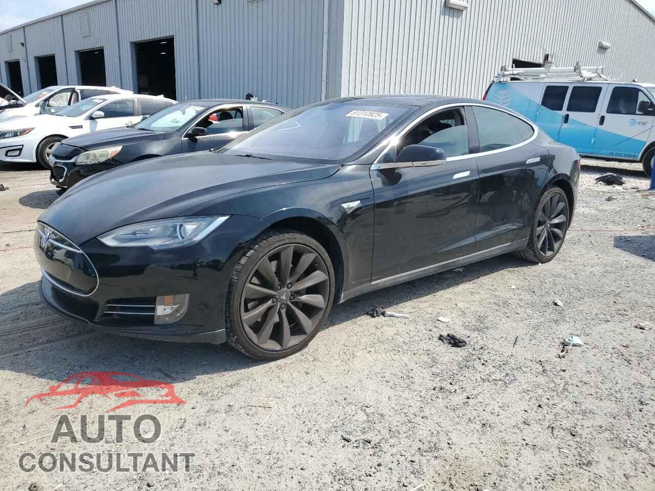 TESLA MODEL S 2012 - 5YJSA1CP7CFP02780