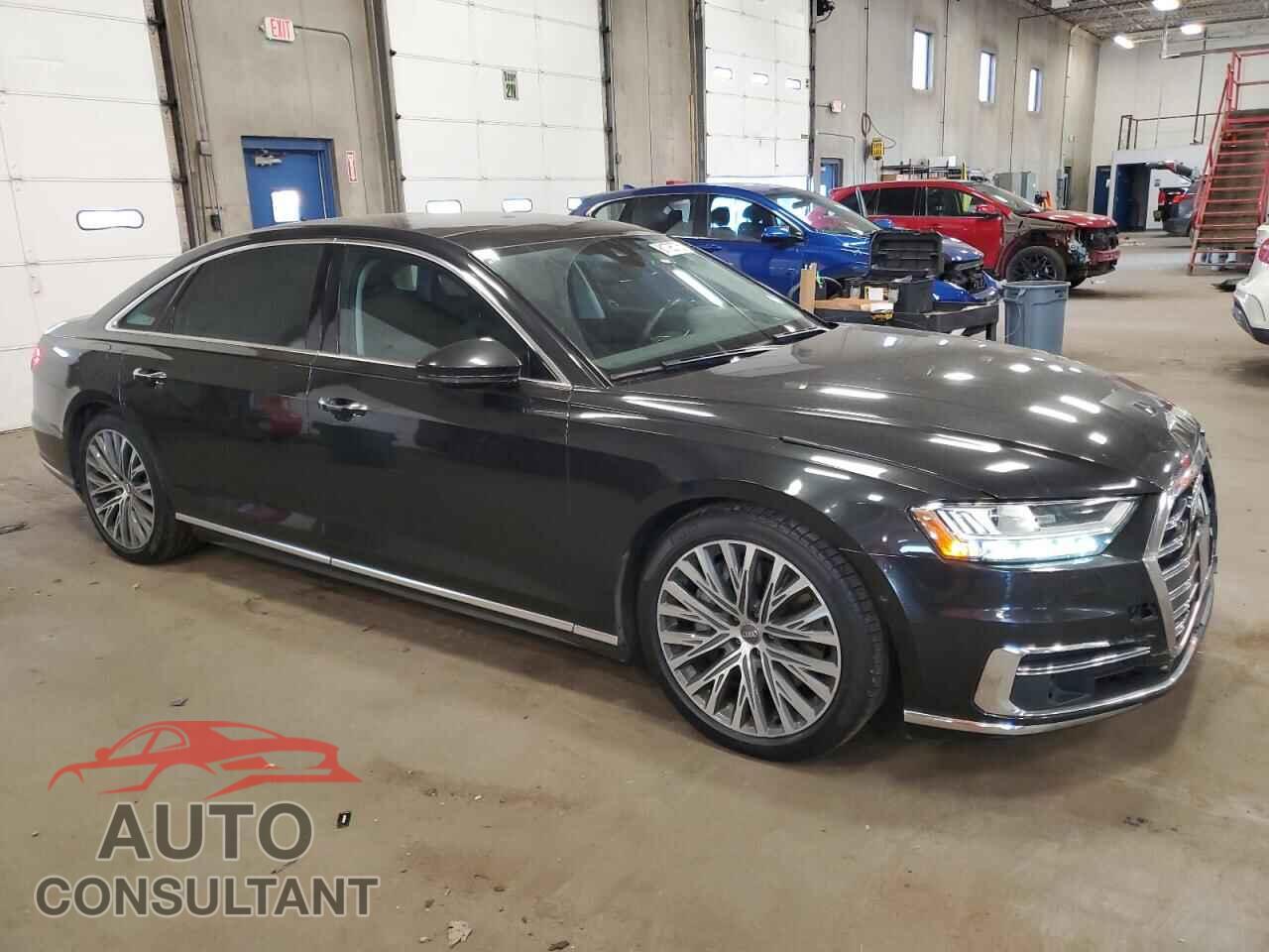 AUDI A8 2019 - WAU8DAF82KN010154