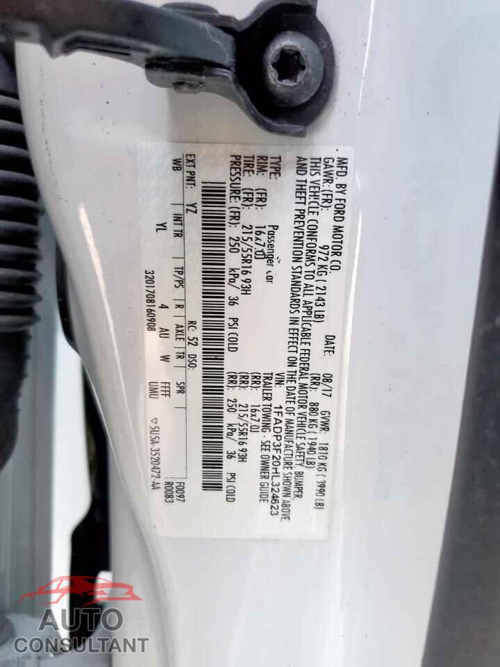 FORD FOCUS 2017 - 1FADP3F20HL324623