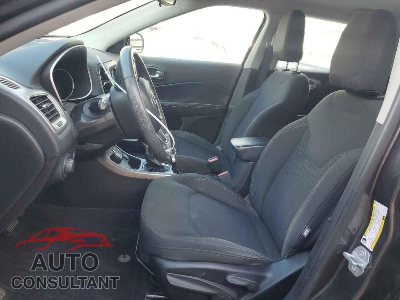 JEEP COMPASS 2018 - 3C4NJDAB5JT423669