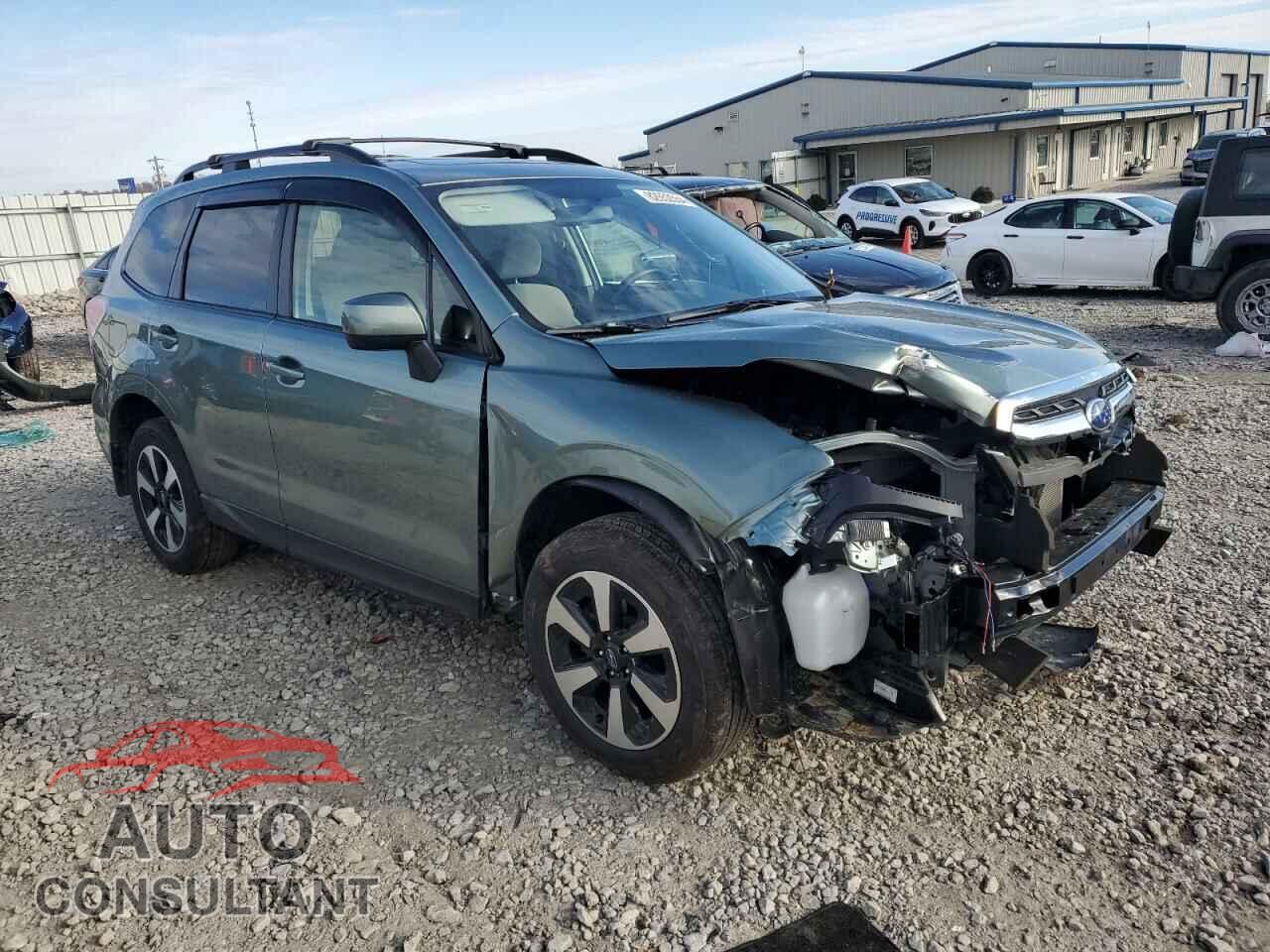 SUBARU FORESTER 2017 - JF2SJADC2HH543686