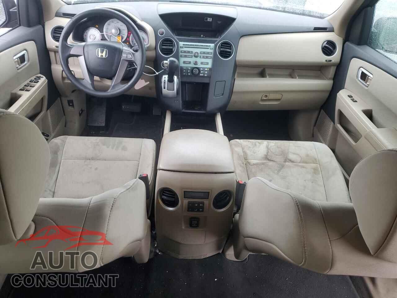 HONDA PILOT 2009 - 5FNYF48209B010671