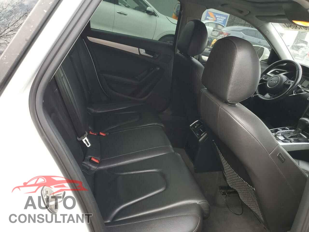 AUDI A4 2013 - WAUFFCFL4DN048070