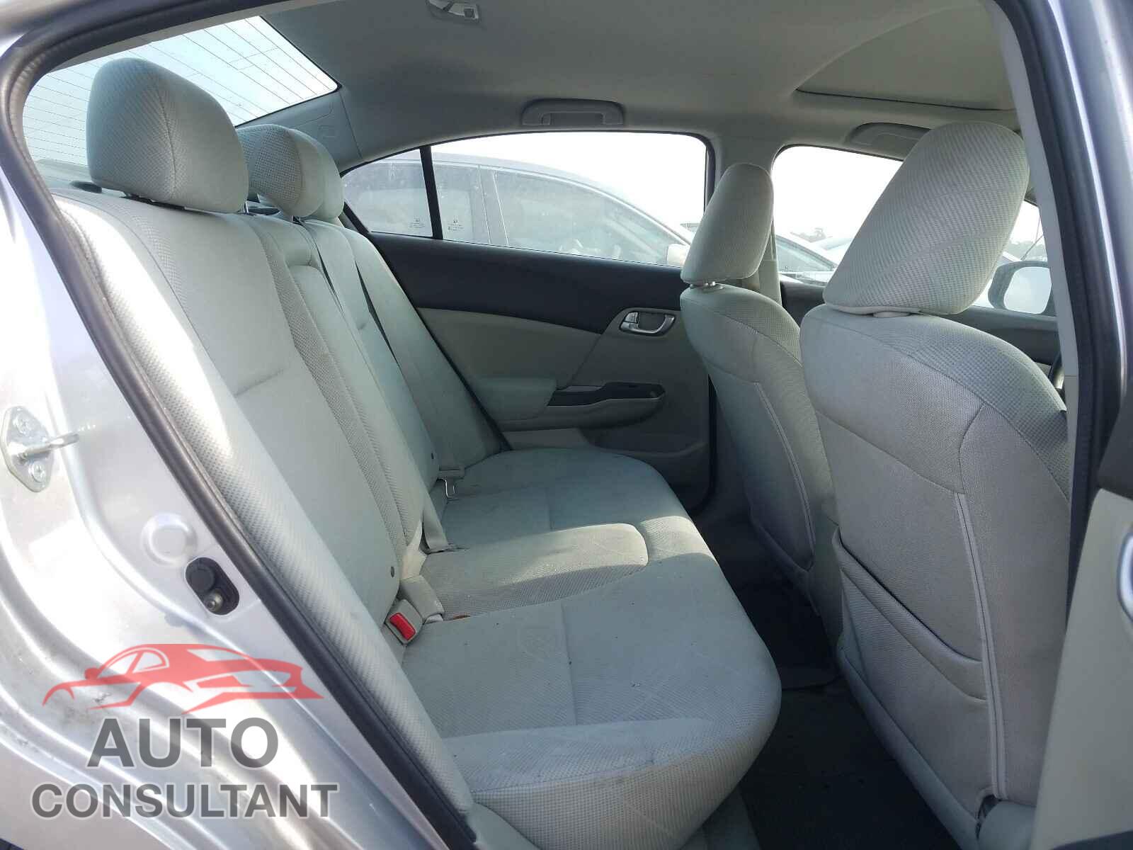 HONDA CIVIC 2012 - 19XFB2F85CE107165