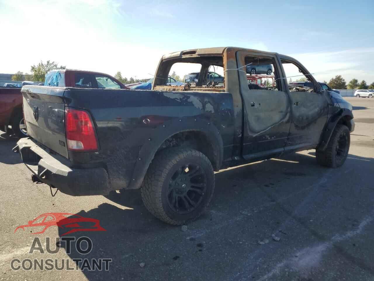 DODGE RAM 1500 2012 - 1C6RD7MT7CS250926