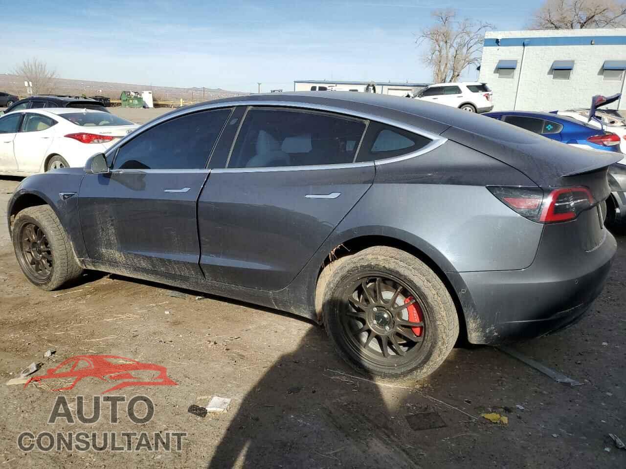 TESLA MODEL 3 2019 - 5YJ3E1EB6KF393408