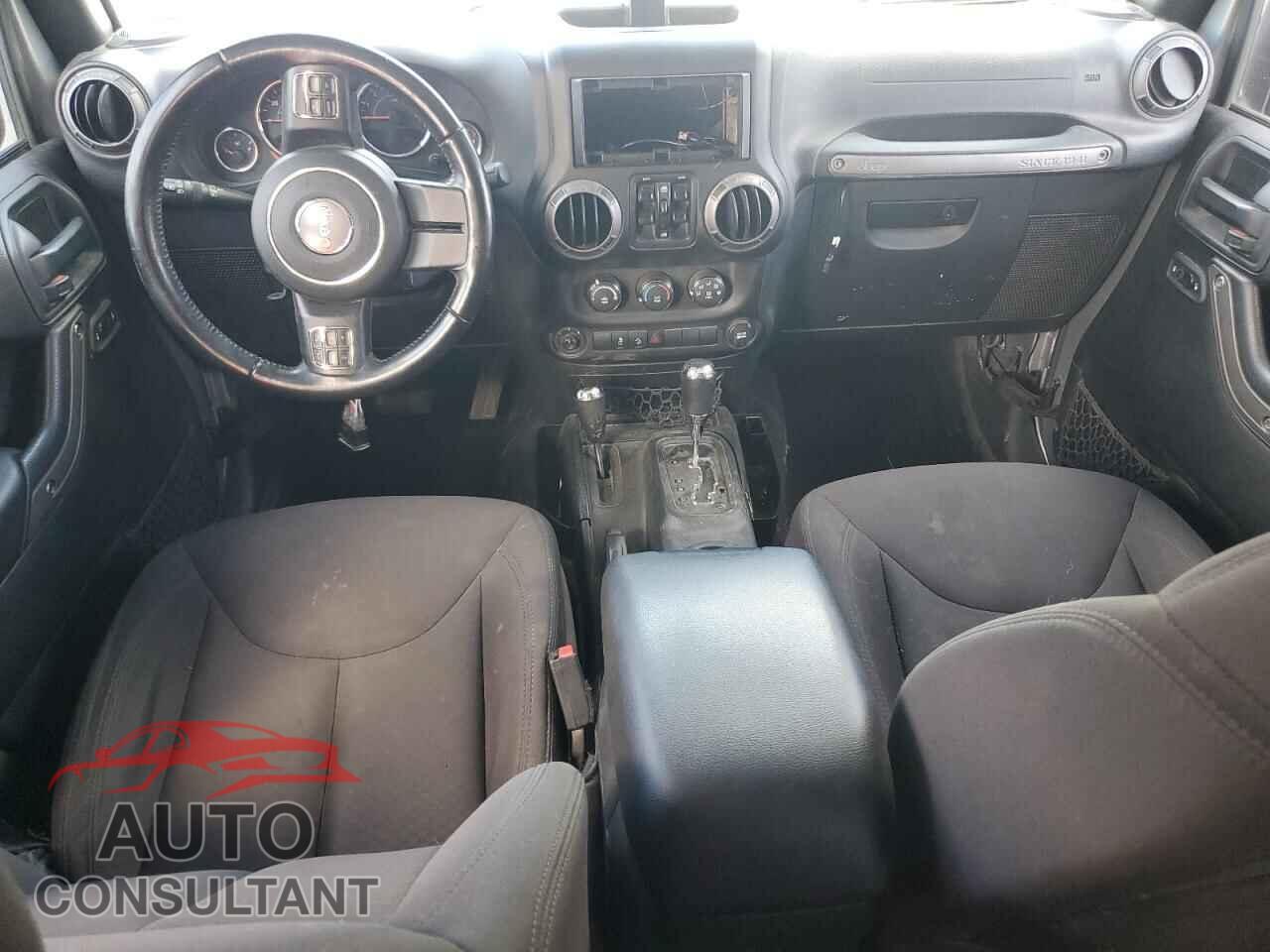 JEEP All Models 2017 - 1C4BJWDG3HL690515