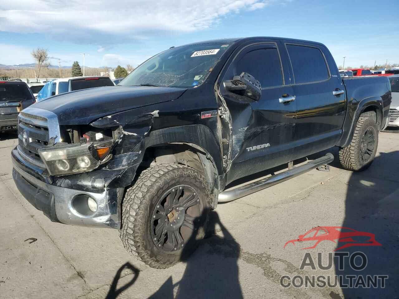 TOYOTA TUNDRA 2011 - 5TFHW5F15BX208044
