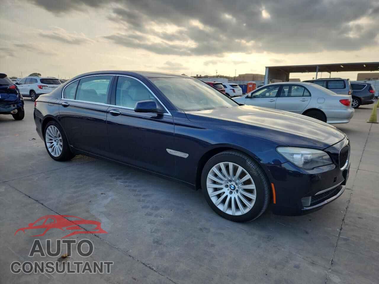 BMW 7 SERIES 2012 - WBAKC8C53CC435844