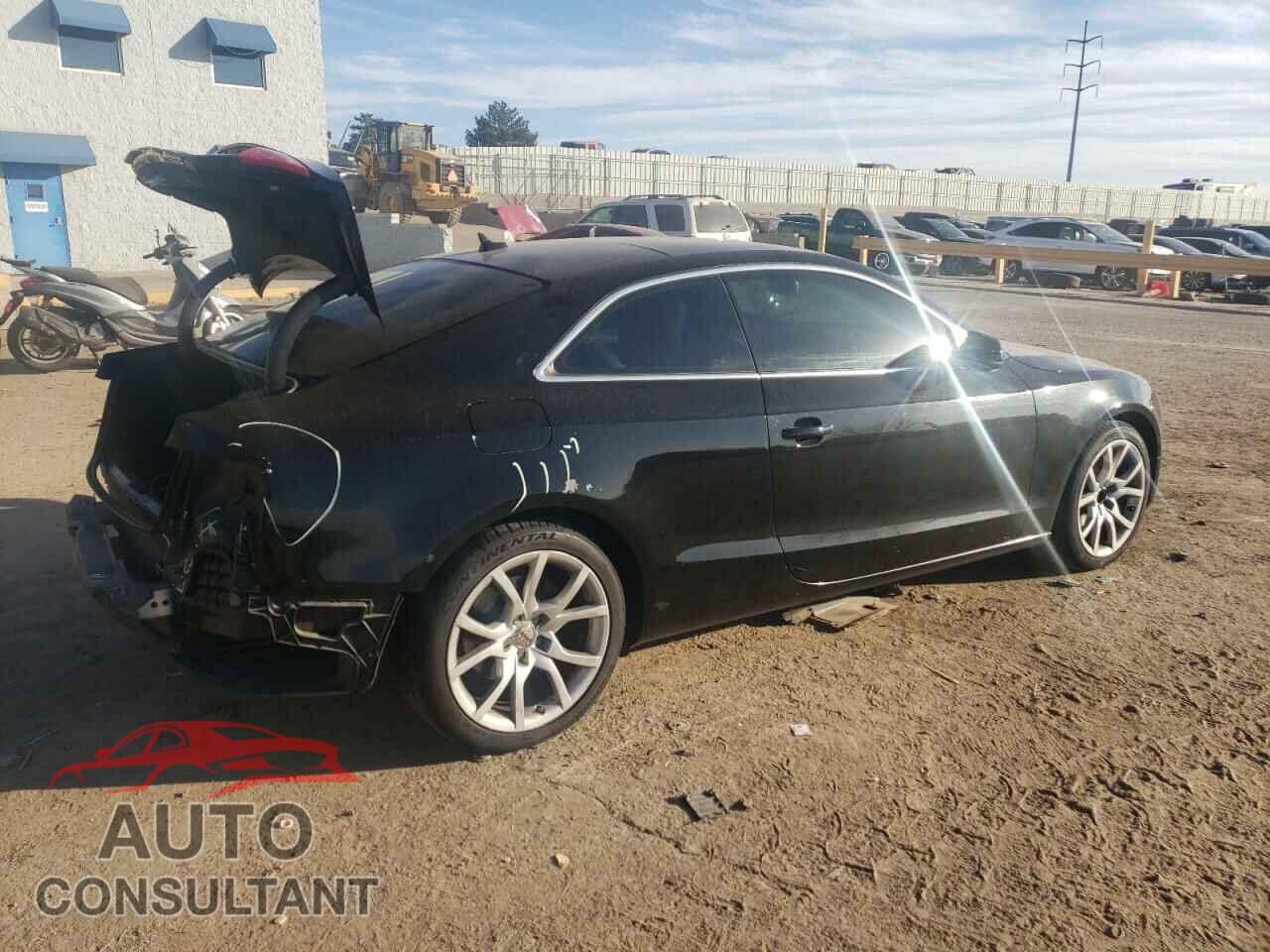 AUDI A5 2010 - WAUGFAFR6AA035109