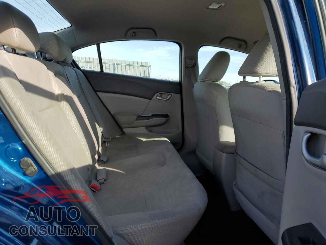 HONDA CIVIC 2012 - 2HGFB2F49CH031825