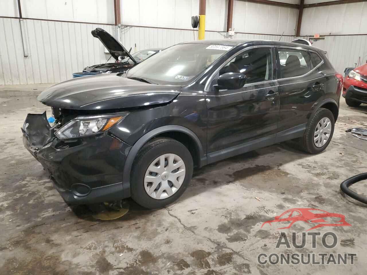 NISSAN ROGUE 2018 - JN1BJ1CP1JW188436