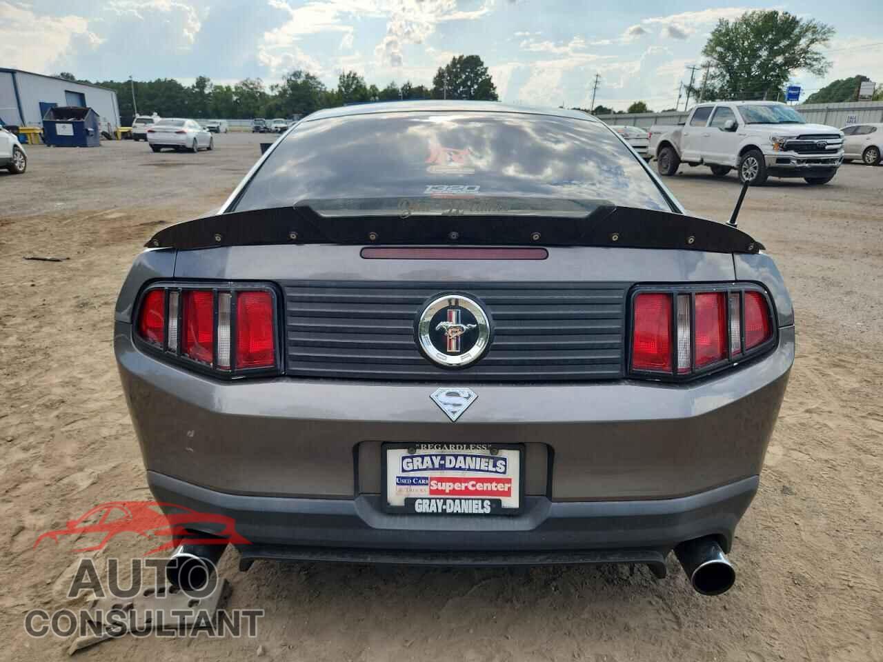 FORD MUSTANG 2011 - 1ZVBP8CF8B5114320